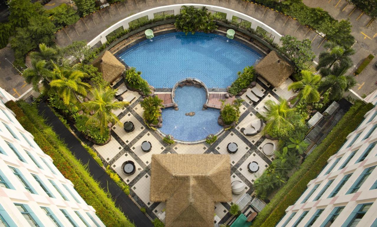 Hotel Ciputra Jakarta Managed By Swiss-Belhotel International Extérieur photo